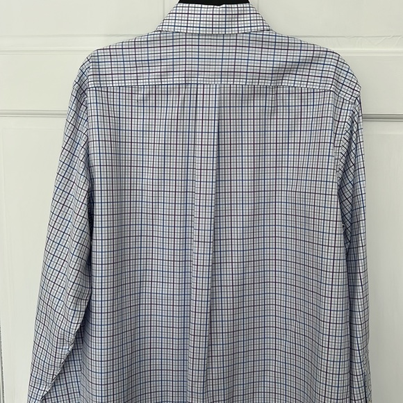 Michael Kors dress shirt (XL) - Picture 6 of 6